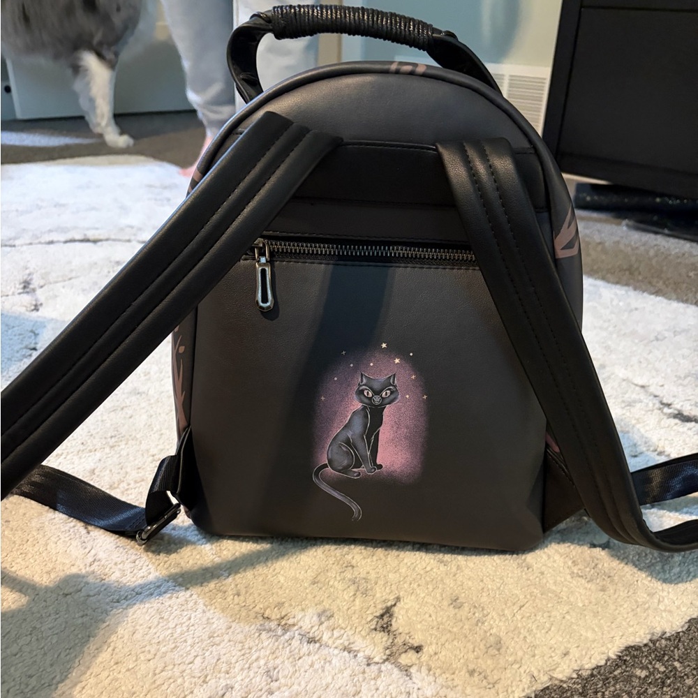 Hocus pocus loungefly backpack - Picture 2 of 6